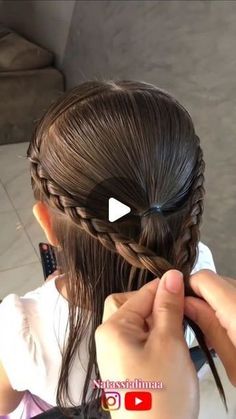 Hairstyle For Kids Girl For Wedding, Toddler Hair Down Hairstyles, Heart Kids Hairstyles, Fun Christmas Hair For Kids, Girls Hair Updos Easy, Girl Hairdos Kids Easy Hair, Short Hair Styles Girls Kids, Christmas Hair Styles For Kids Simple, Hair Crafts For Kids