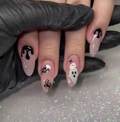 Good product arrived in the expected time Horror Nails, Nail Art Halloween, Holloween Nails, Tips Nails, Halloween Acrylic Nails, October Nails, Cute Gel Nails, Halloween Nail Designs, Halloween Nail