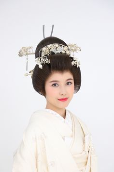 Korean Accessories, Pretty Ppl, Wedding Tips, Color Themes, Kimonos, Japanese Traditional