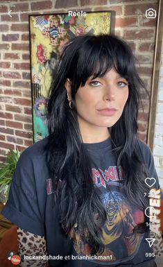 Long Wolfcut Haircut With Bangs, Shaggy Long Hair, Wolfcut Hair Long, Haircut Wavy, Haircut Straight, Haircut With Bangs, Edgy Haircuts, Long Wolfcut Haircut