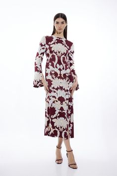 Crafted With An Artful Mirror Baroque Print, This Dress Promises To Be The Centre Of Attention At Every Event. Featuring A Round Neck And Split Long Sleeve Design, While A Languid Maxi Skirt Is Cut By A Sultry Split Hem. These Features Elongate The Silhouette, As Well As Adding Undeniable Edge.Baroque Printlong Sleevesmidi Dress Satin Dresses Long Sleeve, Summer Bridesmaid Dresses, Outfits For Mexico, Black Pencil Dress, Spring Wedding Guest Dress, Ibiza Outfits, Baroque Print, Fall Wedding Guest Dress, Bachelorette Outfits