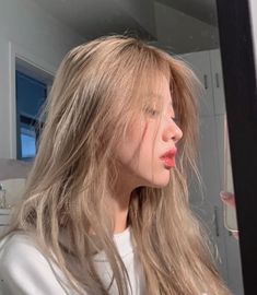 Korean Hair Color, Hair Inspiration Color, Hair Inspo Color, Dream Hair, Blonde Balayage, Korean Hairstyle, Aesthetic Hair, Hair Highlights