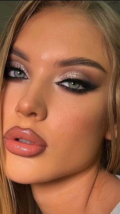 Birthday Makeup For Green Eyes, Evening Ball Makeup, Makeup For Black Dress Blue Eyes, Makeup For Black Dress Prom, Makeup Going Out, Makeup Ideas For Blondes With Blue Eyes, Full Glam Bridal Makeup Green Eyes, Formal Makeup Silver, Makeup Ideas For Birthday