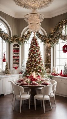 Christmas Kitchens, Pencil Christmas Tree Ideas, Christmas Edit, Cozy Christmas Decor, Pencil Christmas Tree, Christmas Themes Decorations, Christmas Interiors, Merry Christmas Decoration, Christmas Tree Ideas