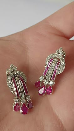 Fusion Jewellery, Diamond Earrings Design, Cheap Earrings, Diamond Necklace Designs, Beaded Necklace Designs, Antique Jewelry Indian, Bangles Jewelry Designs, Diamond Jewelry Designs, Jewellery Necklace