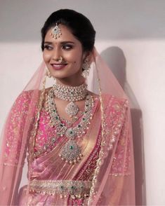 Traditional Telugu Bride, Sarees South Indian, Diamond Tikka, Telugu Bride, Bride Hairstyle, Saree Ideas