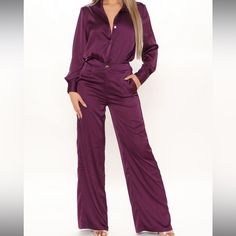 Fashion Nova Purple Set Nwt. Top Is A Bodysuit Plum Outfit, Satin Pants Outfit, Awards Dress, Satin Pant, Taupe Fashion, Satin Joggers, Sofia Jamora, Women's Office, Color Clothes