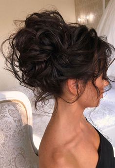 Messy Updo Hairstyles, Diy Updo, Easy Updos For Long Hair, Messy Hair Updo, Messy Wedding Hair, Romantic Updo, Messy Updo, Bridal Hair Updo, Updo Styles