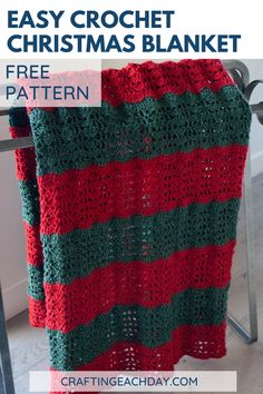 a crocheted christmas blanket with the text easy crochet christmas blanket free pattern