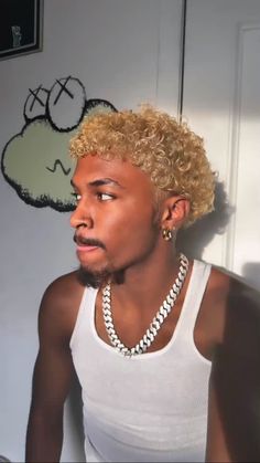 Blonde Curly Hair Men Black, Black Man Colored Hair, Black Guy Blonde Hair, Black Men With Dyed Hair, Blonde Afro Men, Men’s Dyed Hair Ideas, Black Men Hair Dye Ideas, Black Men Blonde Hair, Black Men Dyed Hair