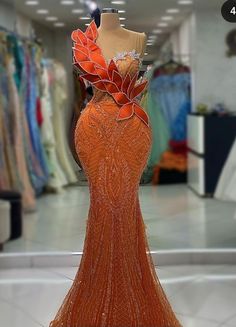 Asobi Style, Dinner Gown Ideas, Mermaid Dress Pattern, Lace Dress Classy