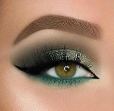 Makeup Tutorial Eyeshadow, Beautiful Eye Makeup, Green Eyeshadow, Stunning Makeup, Holiday Makeup