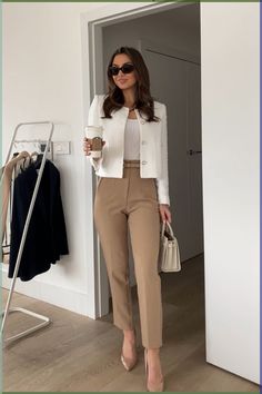 Women Office Outfits, Makeup Tip, Casual Work Dresses, Fitness Outfits, Corporate Attire, Work Dresses For Women