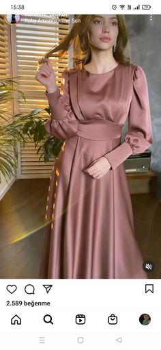 Long Dress Satin Hijab, Bridesmade Hijab, Inspirasi Dress Hijab, Long Dress Hijab Bridesmaid, Satin Long Dress Bridesmaid Hijab, Model Gamis Satin, Simple Satin Dress Hijab, Dress Satin Hijab Simple, Dress Bridesmaid Hijab Simple