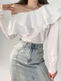 This is perfect for those who are looking for a clothing for a good price. It is fashionable, stylish, and it will look great on anyone who wears it. Do you wanahavit? SIZE S:bust:86cm,sleeve length:56cm,length:56cm M:bust:90cm,sleeve length:57cm,length:57cm L:bust:94cm,sleeve length:58cm,length:58cm Note: 1 inch = 2.54 cm, 1 cm = 0.39 inch Measurement by hands allow 2-3cm errors which is normal White Ruffled Tops For Office, White Ruffled Shirt For Day Out, Tops Off Shoulder, White Lantern, Shirt Elegant, Sleeve Ruffles, Lantern Sleeve Top, Women Blouse, Ruffle Shirt