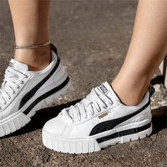 Puma Store, Modest Activewear, Puma Shop, Creative Shoes, White Puma, Sneakers Puma, Legging Sport, Black Puma, Stylish Boots