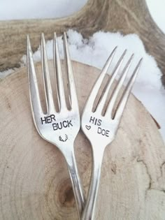 two forks that say her buck and his doe