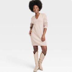 Women's Long Sleeve Tunic Mini Sweater Dress - Universal Thread Color: Tan Size: L Nwt Model Wears Size Xs And Is 5'8" Universal Thread Tunic Mini Dress Solid Color And Sweater-Knit Pattern Midweight Jersey Fabric With Spandex V-Neckline And Long Sleeves Ribbed Edges Recycled Polyester Elevate Your Cool-Weather Style With This Long-Sleeve Tunic Mini Sweater Dress From Universal Thread. The Pullover Tunic Dress Is Made Of Midweight Jersey Fabric With A Hint Of Spandex For Cozy, Flexible Comfort T Mini Sweater, Flowy Mini Dress, Elastic Waist Dress, Lightweight Dress, Mini Sweater Dress, Sweater Knitting Patterns, Long Sleeve Tunic, Sleeveless Maxi Dress, Universal Thread