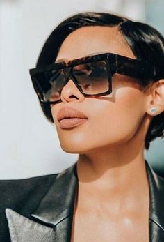 OVERSIZED Sunglasses MISS FELINE Women Lady Flat Top Big Huge BOLD Gafas SHADZ #Shadz #Square Funky Glasses, Eyewear Trends, Trendy Glasses, Fashion Eye Glasses, Stylish Glasses, Trendy Sunglasses, Cool Sunglasses, Stylish Sunglasses, Oversized Sunglasses