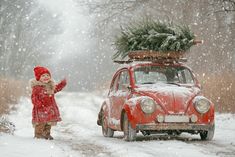 Capture the rustic charm of a Christmas tree farm in every photograph with our Christmas Tree Farm Digital Backdrop. This thoughtfully designed scene is crafted to enhance your composite photography, featuring rows of festive trees, and a little red car with a christmas tree on top, and the timeless ambiance of the holiday season. Whether you're a professional photographer or a creative enthusiast, this digital backdrop is your key to crafting captivating and festive holiday compositions. 🌟 Wha Snowy Woods, Composite Photography, Holiday Portraits, Composition Photography, Christmas Photography, Tree Farm, Christmas Tree Farm, Make Photo, Digital Backgrounds