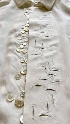 Detail Couture, 가을 패션, Yohji Yamamoto, The Shirt, Fashion Sewing, Fashion Details, Design Inspo, Diy Fashion, White Shirt