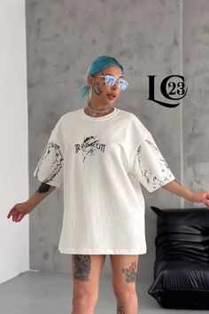 PRODUCT FEATURES Gender Female Fabric 20/1 Combed Cotton Detail Crew Neck Ribbed Detail Pre-Printed PRODUCT SIZE CHART Mold Oversize Size S Suitable for 50-69 kg Size M Suitable for 70-79 kg Size L Suitable for 80-89 kg Size XL Suitable for 90-99 kg Oversize T Shirt, T Shirt Women, Oversized Tshirt, Womens Clothing Tops, Halloween Shopping, Women Men, Art Collection, Womens Shirts, Bathing Beauties