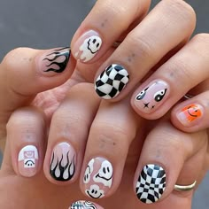 Nails Ghost, Nails Country, Square Press On Nails, Minimal Nails Art, Press Nails, Mens Nails, Retro Nails, Short Fake Nails, Nails Glossy