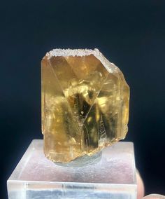 Terminated Imperial Topaz Crystal Gemstone Grade, Topaz Mineral,Topaz Specimen, Topaz Stone, Raw Topaz, Topaz Skardu Pakistan Weight: 18 Grams Size: 26 x 22 x 22 mm Treatment : Heated Treatmanet Crystal Origin: Skardu Pakistan Economy Shipping B16 M1051 For Express Delivery Add : https://www.etsy.com/listing/1783752577/express-shipping ################ For Express Shipping Add: https://www.etsy.com/listing/1783752577/express-shipping Amethyst Jewellery, Jewelry Sapphire, Skardu Pakistan, Topaz Crystal, Rock City, Rock Steady, Imperial Topaz, Ruby Emerald, Necklace Fashion