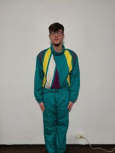 Cool Vintage Turquoise Head overall ski suit, size XL/2XL men  Very good condition! Size: L/2XL men (Note: we only have ONE piece in stock. If more than one size is mentioned, it means this item will work on a range of sizes.) Models' measurements in cm: Usually wears L/XL sized clothes Height 190 Chest 100 Hips 108 Waist 95 Arm (from shoulder to wrist) 70 Leg inseam 90 by Mihai  ✈️        FAST SHIPPING with DHL EXPRESS! ☎️+ 💌 Provide phone no and email for DHL courier to have a smooth shipping. We deliver worldwide with DHL Express. ▪️ European countries         1-2 days ▪️ Canada/US/Japan/etc.    3-5 days  🟥  Returns & Exchange Policy We accept returns only after you receive the parcel and just in the case the item is not as described in the listing description. *Buyer must return item Ski Suit, Ski Suits, Cool Vintage, Vintage Turquoise, Dhl Express, Romania, Skiing, Overalls, Turquoise