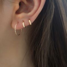 14k gold small and thin faceted endless hoop earring Triple Earrings, Double Piercing, Earring Ideas, Diy Schmuck, Gold Hoops