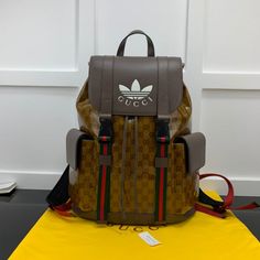 GUCCI SIZE : W34xH42xD16cm Gucci Bags, Sierra Leone, Brunei, Satchel Bags, Trend Setter, Bottega Veneta, Gucci Bag, Christian Dior, Luxury Bags