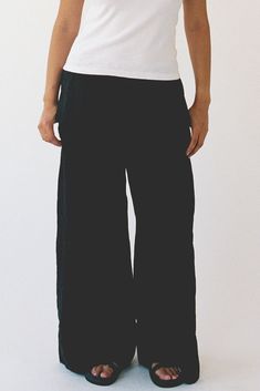 Simple linen wide leg pant with an elasticated waistband and medium rise. Crafted from natural linen. Made in Los Angeles. Effortless Wide Leg Everyday Bottoms, Versatile Wide Leg Sweatpants For Everyday, Effortless Cotton Wide Leg Bottoms, Effortless Wide Leg Cotton Bottoms, Relaxed Wide Leg Everyday Bottoms, Relaxed Wide Leg Bottoms For Everyday, Comfortable Wide Leg Pants For Everyday, Relaxed Linen Sweatpants With Elastic Waistband, Wide Leg Linen Bottoms For Loungewear