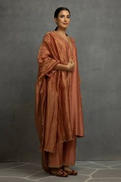 Light brown kurta with sequin and thread embroidery. Paired with a pant and scallop trimmed dupatta. - Aza Fashions V Neck Kurta, Kurta Pant Set, Women Kurta, Straight Kurta, Kurta With Pants, Thread Embroidery, Fashion App, Embroidered Silk, Pant Set