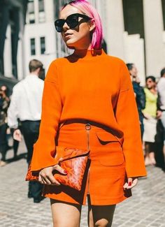 Orange Fashion Outfits, New York Street Style, Monochromatic Outfit, New Street Style, Nyfw Street Style, Straight Cut Jeans, Power Dressing, Street Style Trends, The Best Street Style