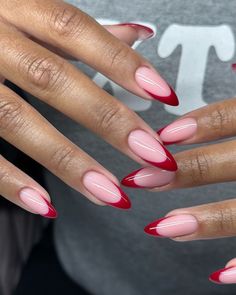 Nail Art Designs Wine Red, Red Polish Nail Designs, Nails Inspo 2025, Nails Red Ideas, Nails Pink Design, Red Nails Inspiration, Acrylic Red Nails, French Disco, Red Nails Almond