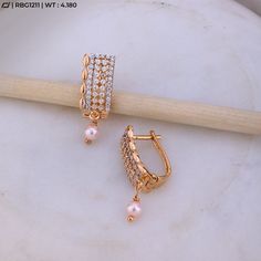 Small Earrings Gold, Simple Gold Earrings, Gold Earrings Models, Diamond Earrings Design, Gold Bridal Jewellery Sets, Gold Bridal Earrings