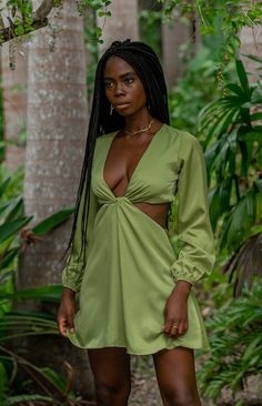 Green Long Sleeve Dress, Prom Midi Dress, Summer Playsuit, Beginning Boutique, Green Long Sleeve, Strapless Tops, Long Crop Top, Crop Top Sweater, Long Sleeve Mini