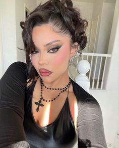 Make Up Halloween, Dark Makeup Looks, Mekap Mata, Swag Makeup, Smink Inspiration, Alternative Makeup, Ethereal Makeup, Glam Makeup Look, Dope Makeup