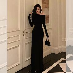 Item Details  
 Product Number :  SD925 
 
 Silhouette: Sheath 
 Sleeves :  Long Sleeves 
 Back Style: Zipper 
 Size:S,M,L,XL 
 
 S:Length:135cm Bust :82cm Waist64cm   
 M :Length:136cm Bust :86cm  Waist68cm   
 L :Length:137cm Bust :90cm Waist72cm   
 
 XL :Length:138cm Bust :94cm Waist76cm Black Long Sleeve Prom Dress, Satin Dresses Casual, Outfits Evening, Dresses Birthday, Black Prom, Womens Floral Dress, Birthday Outfits, Short Dresses Casual, Summer Party Dress