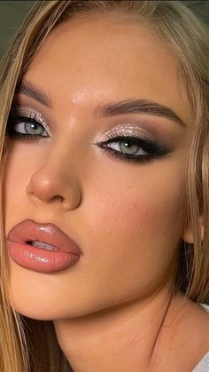 Makeup ideas Blue Eyes Prom Makeup, Prom Makeup Looks Smokey Eye, Makeup Looks For Ball, Summer Night Out Makeup Looks, Makeup Idea For Prom, Makeup Ideas Blue Eyes Blonde, Glam Makeup For Blue Dress, Make Up Looks Blonde Hair Blue Eyes, Majestic Makeup Looks