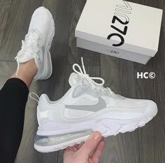 Nike Air Max 270 React, White Nike Shoes, Trendy Shoes Sneakers, Air Max 270 React, Jordan Shoes Girls, 270 React, All Nike Shoes, Air Shoes, Nike Free Run