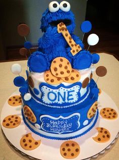 a birthday cake made to look like cookie monster