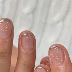 Self Gel Nail, Translucent Dip Nails, How To Make Short Nails Look Good, Self Nail Ideas, Gel Short Nails Ideas Summer, Short Nails Manicure Ideas, Extra Short Gel Nails, Subtle Nails Designs, Short Cool Nails