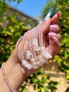 Rose Quartz 🔮Beaded Bracelet Rose quartz is known as the stone of unconditional love and boosts feelings of peace and calm. Rose Quartz Bracelet Beads, Gifts Best Friend, Rose Bracelet, Pink Rose Quartz, Rose Quartz Bracelet, Rose Quartz Beads, Friend Gifts, Les Sentiments, Bracelets For Women