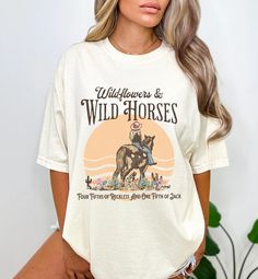 Nashville Shirt Country Concert Top for Lainey Wilson Fan Wildflowers & Wild Horses Western Shirt for Her Oversized Rodeo T-shirt - Etsy Horses Western, Concert Top, Country Concerts, Country Concert, Western Shirt, Wild Horses, Unisex Tshirt, Western Shirts