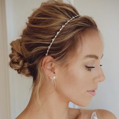 Elegant Minimal Crystal Headband, Bridal Hair piece Wedding – AMYO Bridal Bridal Headband Updo, Bridal Updo With Headband, Delicate Wedding Jewelry, Updo With Headband, Vine Headband, Bridal Headbands, Leaf Headband, Fancy Stuff, Low Chignon