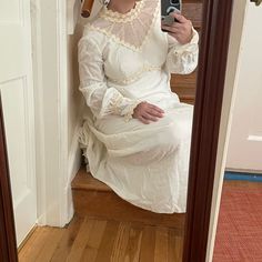 High Waisted Bust: 32". No Rips, Stains Or Tears. Dry Clean Only. Includes Veil. Vintage 60s Wedding Dress, Vintage 60s Wedding, 60s Wedding Dress, Wedding Dresses 60s, Velvet Wedding Dress, 60s Wedding, 1970 Dress, Wedding Dress Color, Velvet Wedding