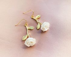 White Rose Flower Gold Plated Dangle Drop Earrings, Handmade Earrings, Gift for Her White Rose Earrings, White Rose Flower, Pretty Accessories, Girly Jewelry, Rose Earrings, Stylish Jewelry, Fun Earrings, Pretty Jewellery, Cute Earrings