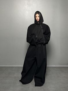 Composition : 100% cottonColor : BLACKCountry of Origin : Republic of Korea Black Sweatsuit, Sweatpants Black, Baggy Sweatpants, The List, Casual Pants, New Look, The End, Fashion Inspo