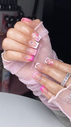 2023 Short Acrylic Nails, Coffin Barbie Nails, Square Vday Nails, Barbiecore Aesthetic Nails, Valentine Nails Acrylic Short, Shortie Valentine Nails, Gel X Nail Designs Valentines, Short Acrylic Nails Valentines Day Pink, Gel X Valentines Nails